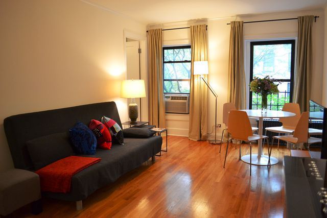 SPACIOUS 1 BED/. 1 BATH APARTMENT IN DOWNTOWN PALO ALTO